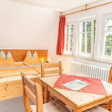 Und Gaststätte Naturbaude Eschenhof 3*